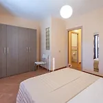 Rapi Pitittu Διαμέρισμα